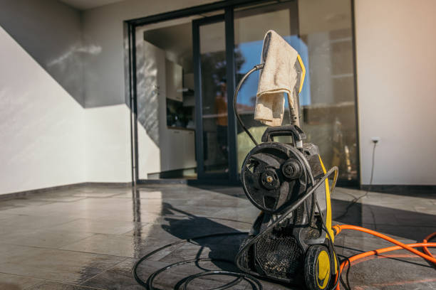 Best Soft Washing  in Needville, TX